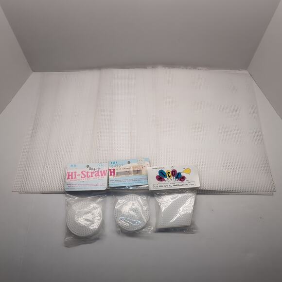 Lot of 22 D Sign R Plastic Canvas Sheets 10.5" x 13.5" plus 3 Packs Of Shapes - Picture 2 of 5